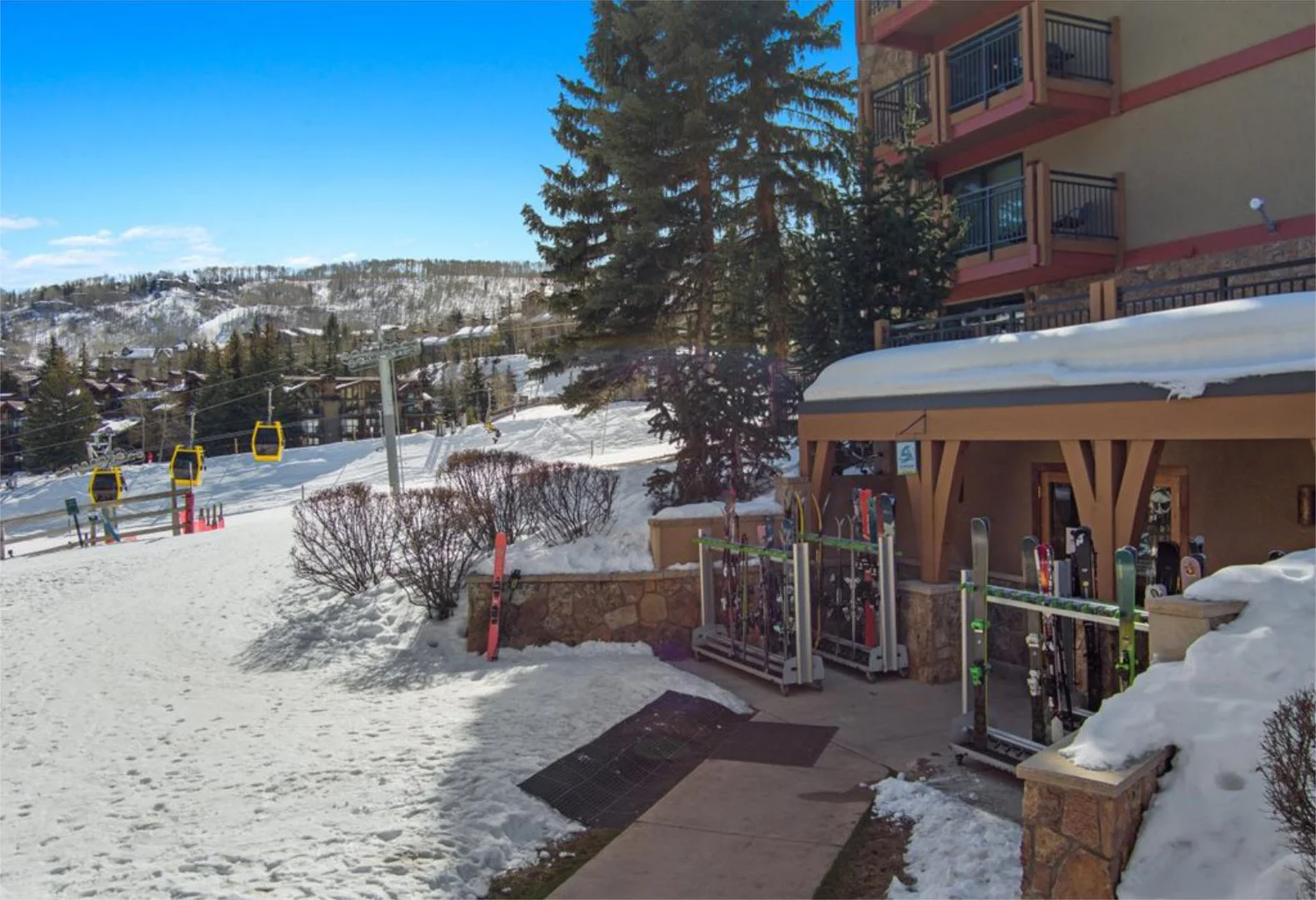 Stonebridge Condominiums aerial view Snowmass packing guide